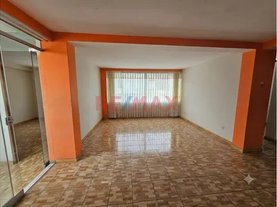 Anticresis De Departamento Con 4 Habitaciones