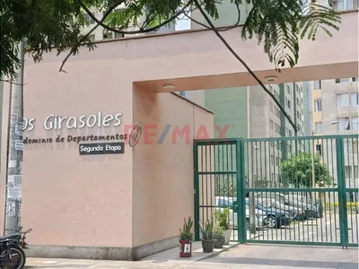 Venta de Departamento en Comas - Lima 2 Dormitorios 