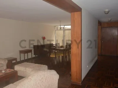 Casa en venta · Manuel Moncloa y Cobarrubias 2641, Lima · 3366 m², 5 dorm.