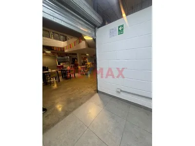 Vendo Local Comercial En Primer Piso De Colonial Market! Negociable