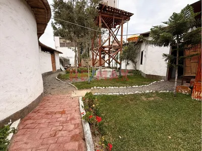 Vendo Local Comercial, Ideal Para Restaurante Y Eventos
