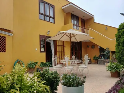 Venta de Casa en Breña - Lima 3 Dormitorios 