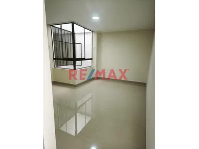 Se Alquila Depa En 2Do Piso En Zarate