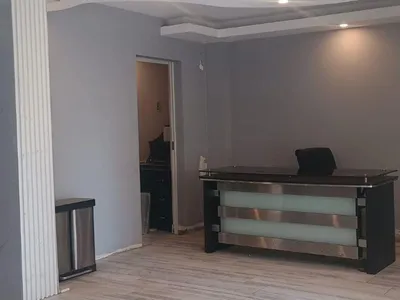 Alquiler de Local Comercial en Los Olivos - Lima 0 Dormitorio 