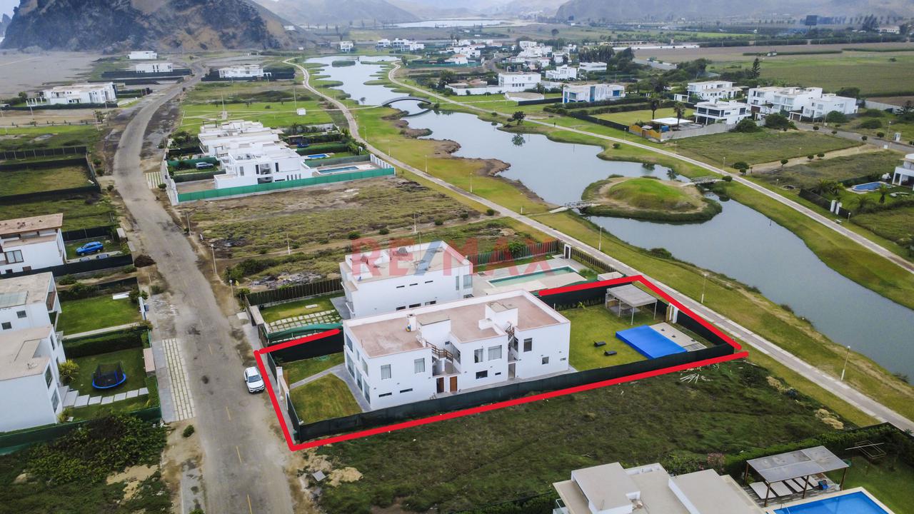 Exclusivo Complejo Familiar En Costa Del Campo