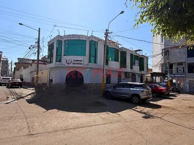 Alquiler De Oficina En El Centro De Chiclayo 2Do Piso