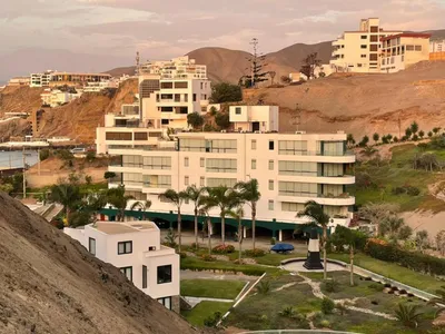 Venta de Departamento en Santa Maria del Mar - Lima 4 Dormitorios 
