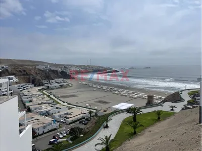 Terreno En Segunda Fila En Condominio Lomas Del Mar De Cerro Azul