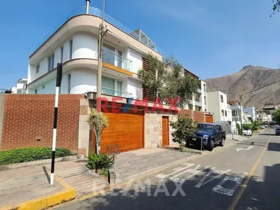 Departamento en venta · Los Medicos 17, Santiago de Surco · 170 m², 4 dorm.