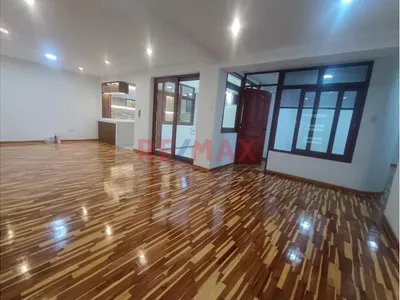 Tu Nuevo Hogar Te Espera, Departamento Con Excelente Iluminacion