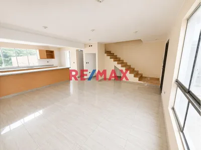 Vive Con Estilo: Dúplex De Estreno Con Excelentes Acabados Y Gran Distribución