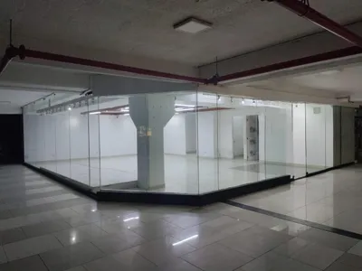 Venta de Local Comercial en Santiago de Surco - Lima 1 Dormitorio 