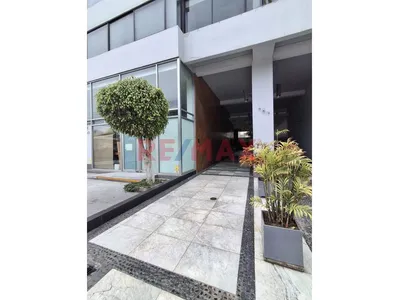 Venta De Oficina De 30M2 De San Isidro En El 3Er Piso