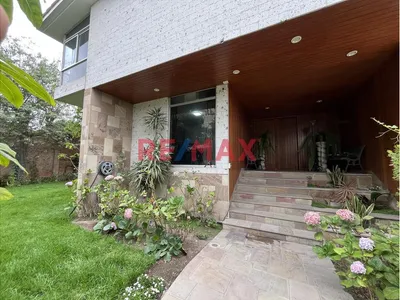 Exclusiva Casa En Alquiler En Quinta Privada En Yanahuara