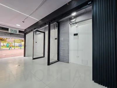 Alquiler de Local Comercial en Miraflores - Lima 0 Dormitorio 
