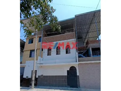 🏡 ¡Bajo De Precio ! Venta De Casa De 2 Pisos En Urb. Ignacio Merino Ii Etapa A Unos Pasos De Utp🏠✨