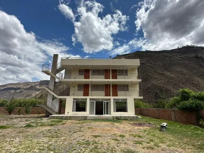 Alquiler de Casa en Calca - Calca 0 Dormitorio 