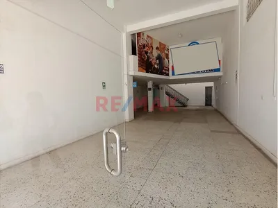 Local Comercial De 197 M² Con Mezanine En El Centro De Piura. 🏢Ideal Para Empresas Y Negocios