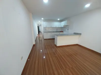 Venta de Departamento en Los Olivos - Lima 2 Dormitorios 