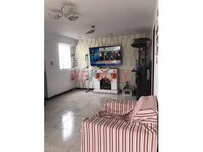Venta De Departamento En La Urbanizacion  Santa Patricia La Molina