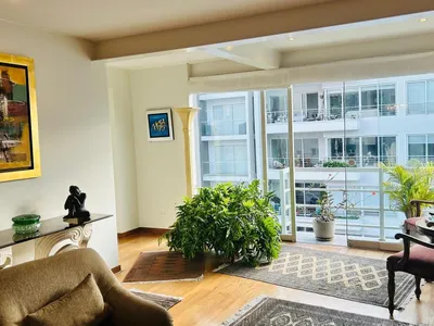 Venta de Departamento en Miraflores - Lima 3 Dormitorios