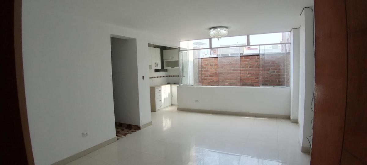 Venta de Departamento en Ate - Lima 2 Dormitorios 