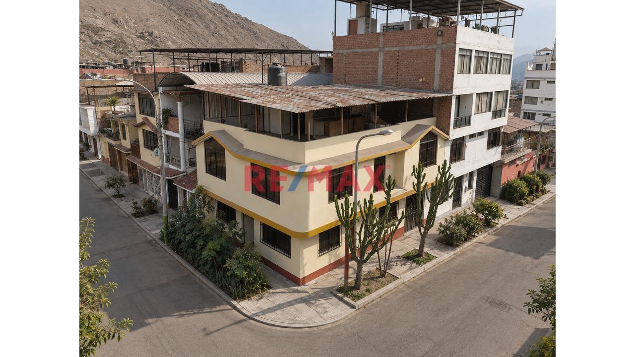 Venta De Casa En Urbanizacion Villa Mangomarca Frente A Parque
