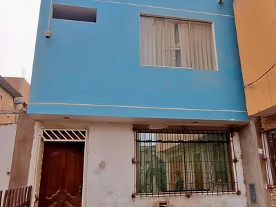 Venta de Casa en Villa María del Triunfo - Lima 3 Dormitorios 