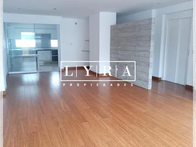 Venta de Departamento en Santiago de Surco - Lima 3 Dormitorios