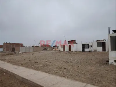 Excelente Oportunidad De Inversión En Lurín: Terreno De 270 M² (3 Lotes Colindantes)