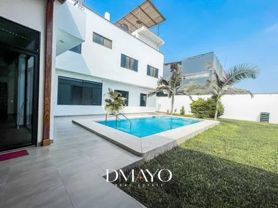 Alquiler de Casa en Pachacamac - Lima 5 Dormitorios 