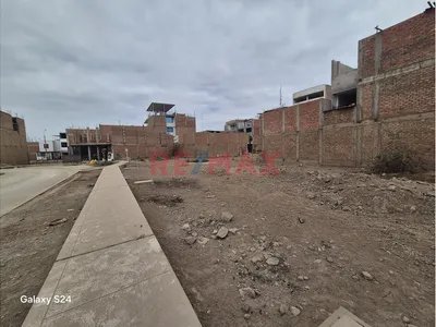 Se Vende Terreno/Urb.Sta Maria 3Ra Etapa/ Carabayllo/ $45,000/120M2