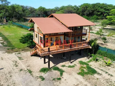 🏡🌿 Venta | Casa De Campo 2 Plantas | 3 Habitaciones | Terreno 650 M² | La Mariposa — A 12 Min Del Centro De Piura | Al Lado Del Club Náutico 📍✨