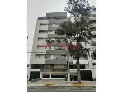 Alquiler De Moderno Flat De 154M2 Con 2Estacionamientos En Corpac - San Isidro