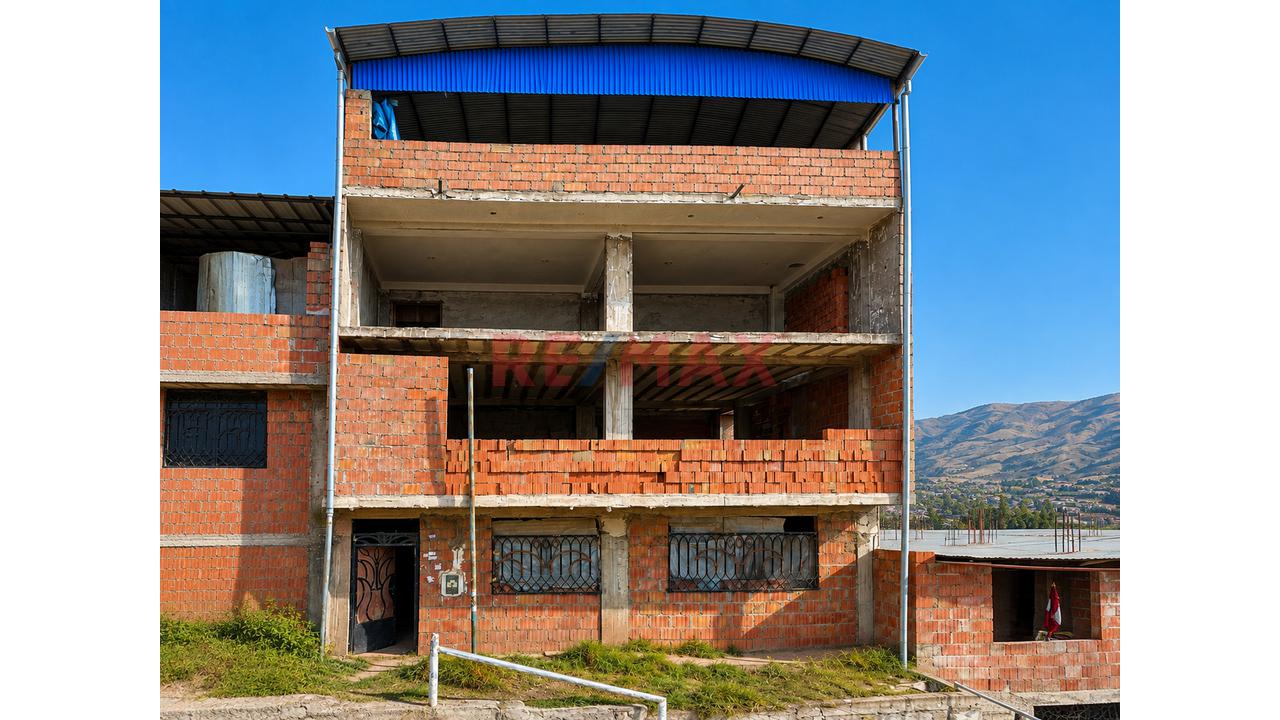 🏡 Casa De 3 Pisos Con Doble Frentera | Poroy, Cusco