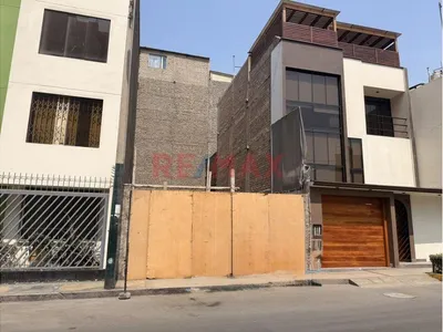 Venta de Terreno / Lote en Santiago de Surco - Lima