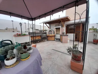 Casa en venta · Calle los Tamarindos N 1, Santiago de Surco · 286 m², 6 dorm.