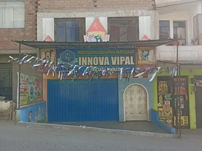 Venta de Casa en Ate - Lima 10 Dormitorios 