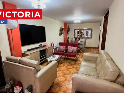 Departamento En Venta Amoblado – 1Er Piso Con Puerta A La Calle, Cerca De Gamarra