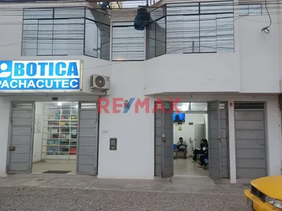 Oportunidad De Inversión: Local Comercial Y Policlínico En Funcionamiento – Ciudad Pachacútec, Ventanilla