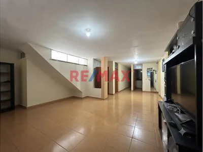 Venta Departamento 4 Piso Urb. Razuri