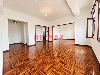 Inversión Y Comercialización – Venta De Amplio Departamento De 162 M² !