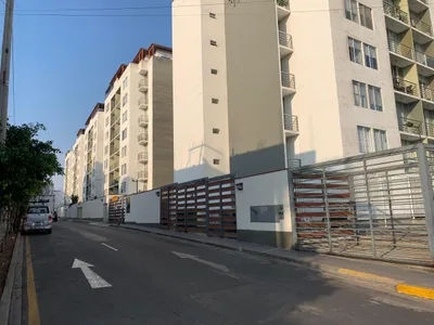 Alquiler de Departamento en Santiago de Surco - Lima 3 Dormitorios 