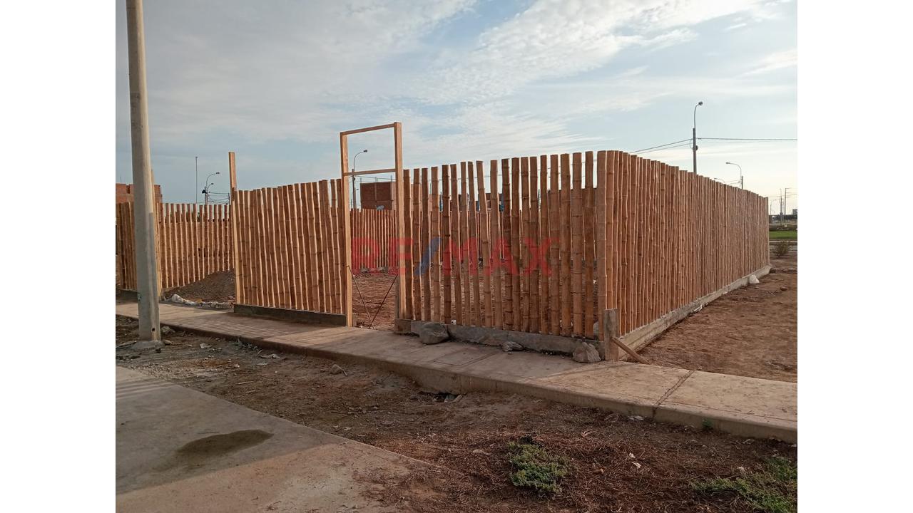 Venta De Terreno En Los Huertos De Cañete 180 Mts2