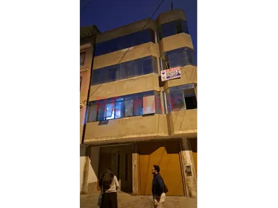 Casa De 4 Pisos En Venta. Ate!