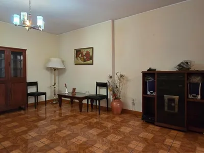 Venta de Casa en Ate - Lima 12 Dormitorios 