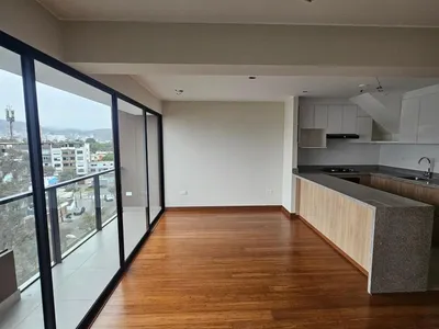 Departamento en venta · Av Pedro Venturo, Santiago de Surco · 121 m², 2 dorm.