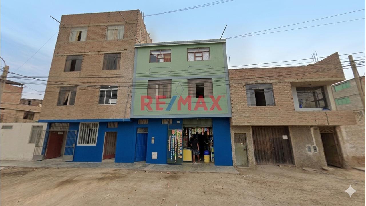 Casa En Venta Urb. Santa Rosa Chiclayo
