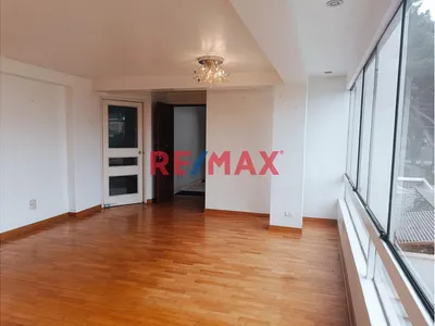 Alquilo Departamento De 116M² Frente A Parque En Miraflores: Seguridad, Privacidad Y Vida A Un Paso De Todo