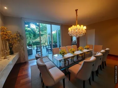 Venta de Casa en San Isidro - Lima 5 Dormitorios